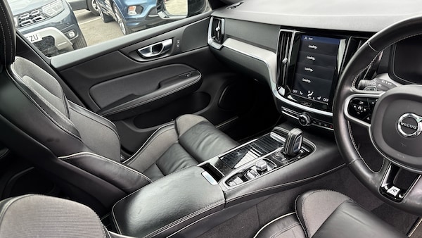 Used Volvo V60 2020 for sale - 76265859: Photo 14