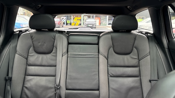 Used Volvo V60 2020 for sale - 76265859: Photo 15