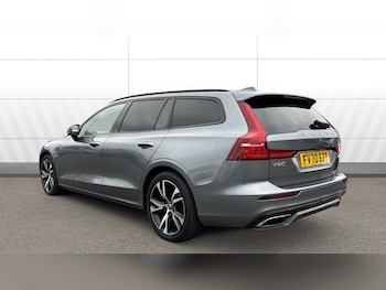 Used Volvo V60 2020 for sale - 76265859: Photo