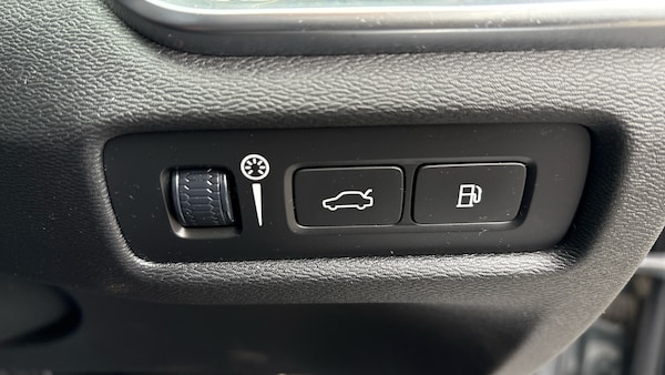 Used Volvo V60 2020 for sale - 76265859: Photo 31