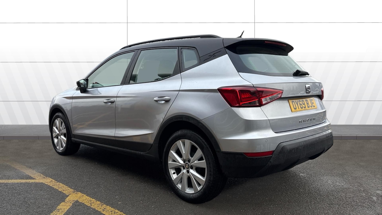 Used SEAT Arona 2019 for sale - 77273479: Photo 2