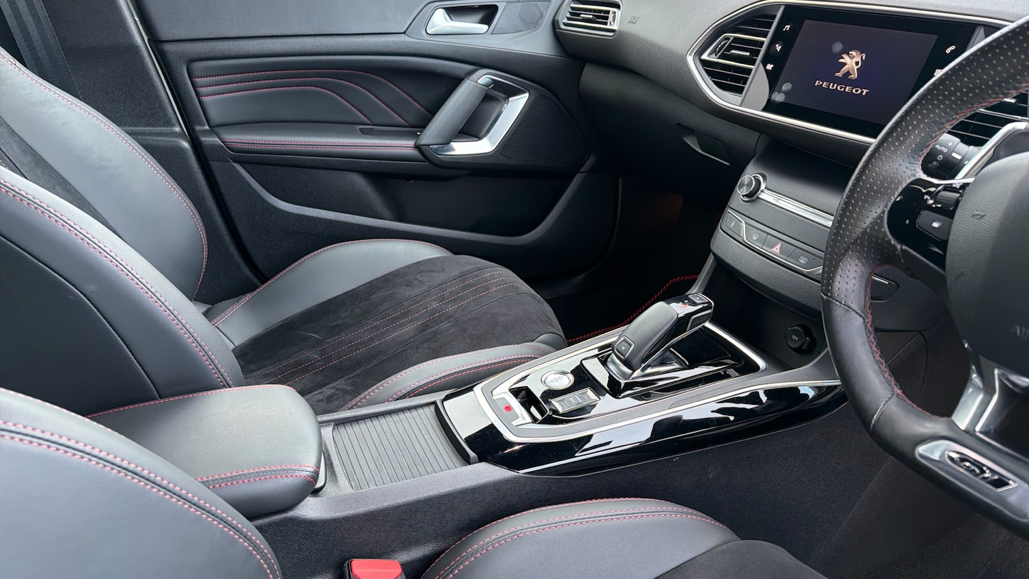 Used Peugeot 308 2021 for sale - 78105451: Photo 14