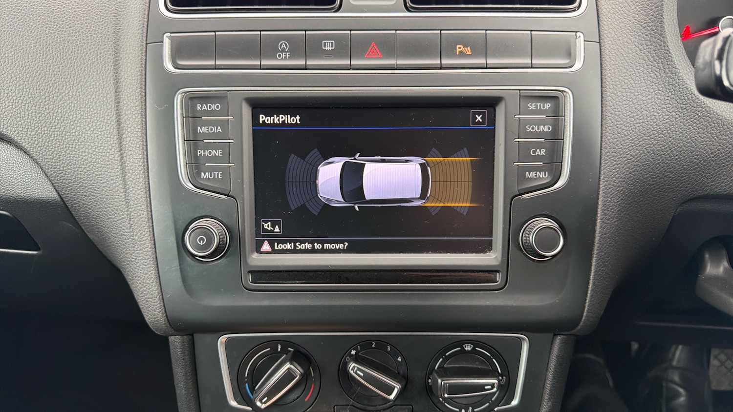 Used Volkswagen Polo 2016 for sale - 78105452: Photo 30