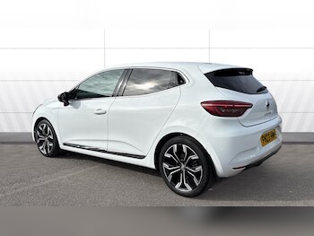 Used Renault Clio 2023 for sale - 77732988: Photo
