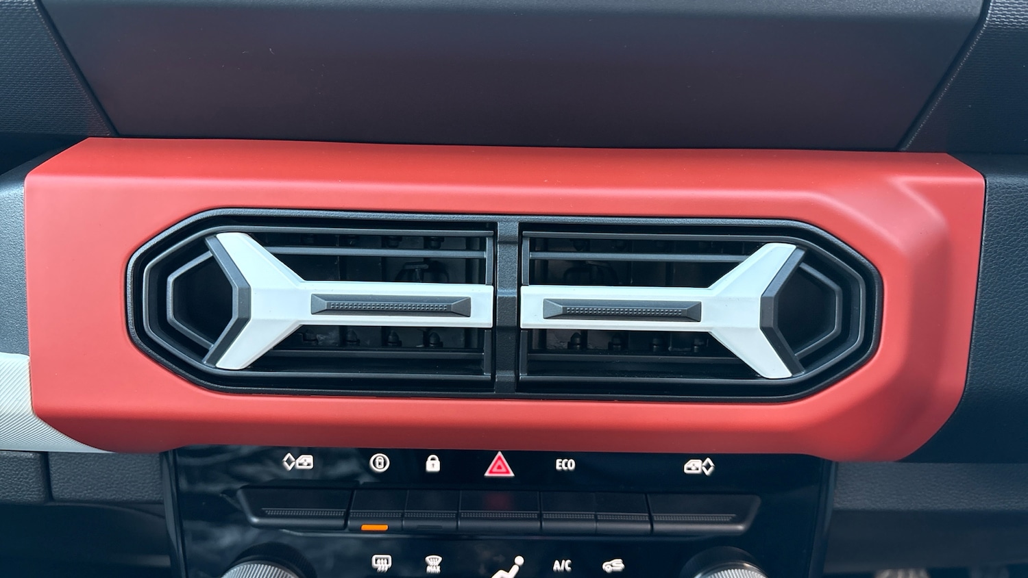 Used Dacia Spring 2025 for sale - 76477046: Photo 24