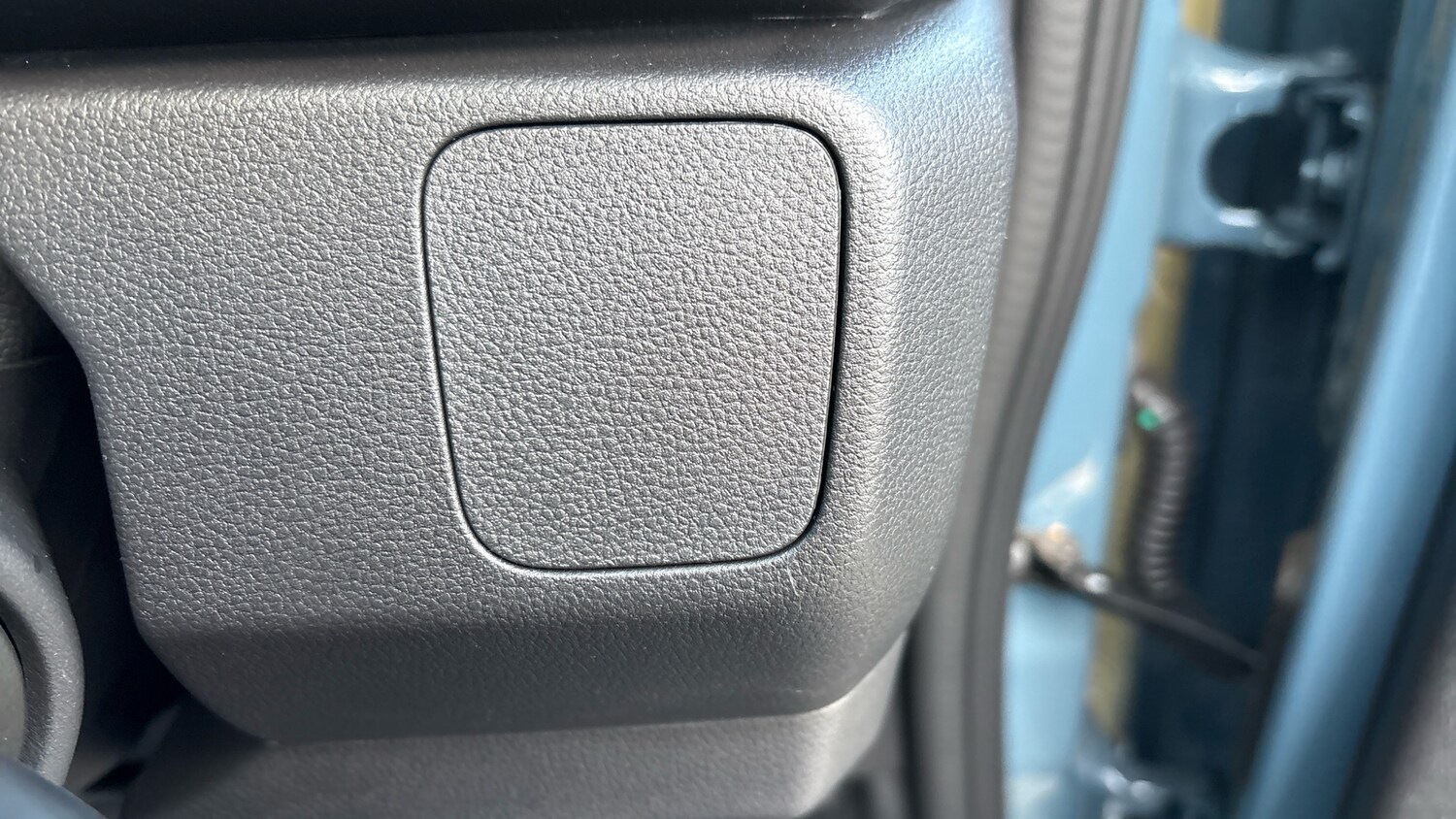 Used Dacia Spring 2025 for sale - 76477046: Photo 33