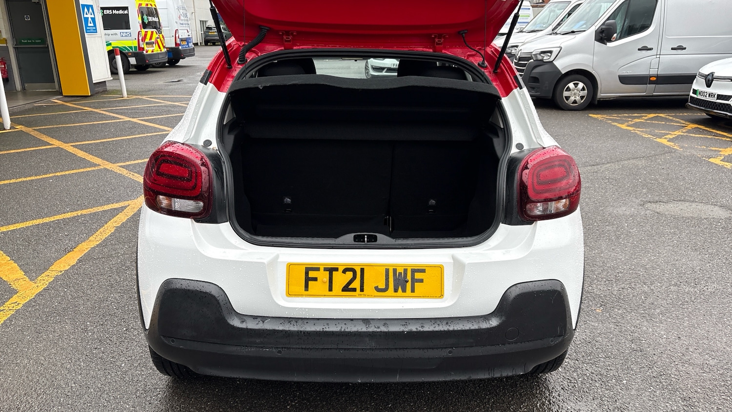 Used Citroen C3 2021 for sale - 76544253: Photo 4