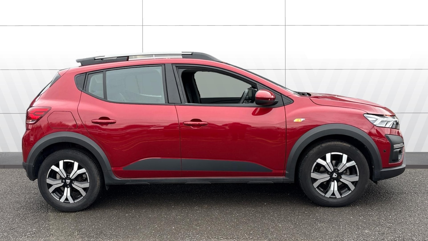 Used Dacia Sandero Stepway 2022 for sale - 77653511: Photo 5