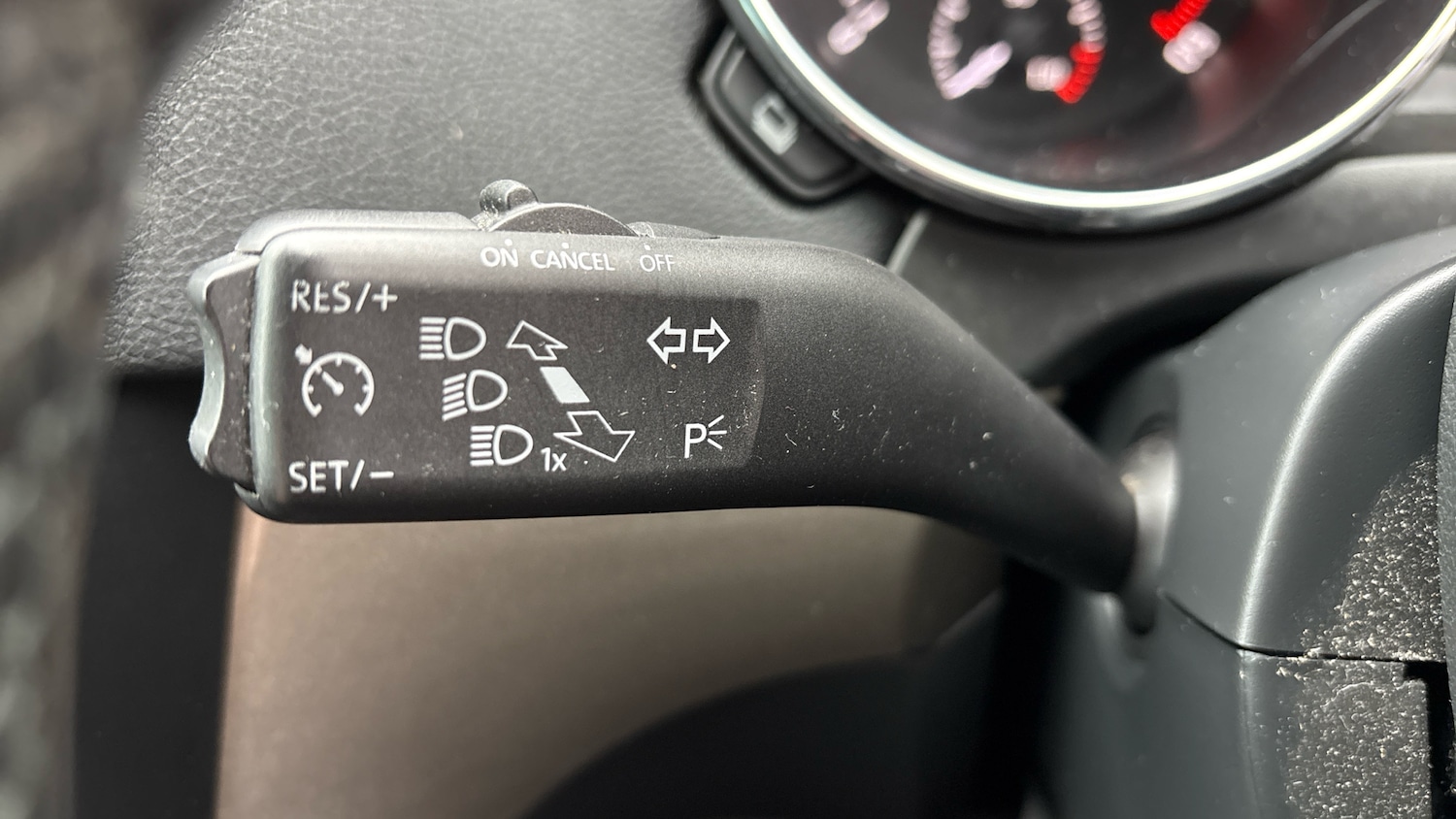 Used Skoda Yeti 2015 for sale - 77340244: Photo 40