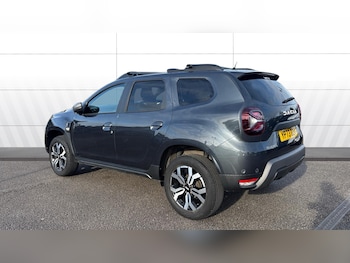 Used Dacia Duster 2023 for sale - 77606340: Photo