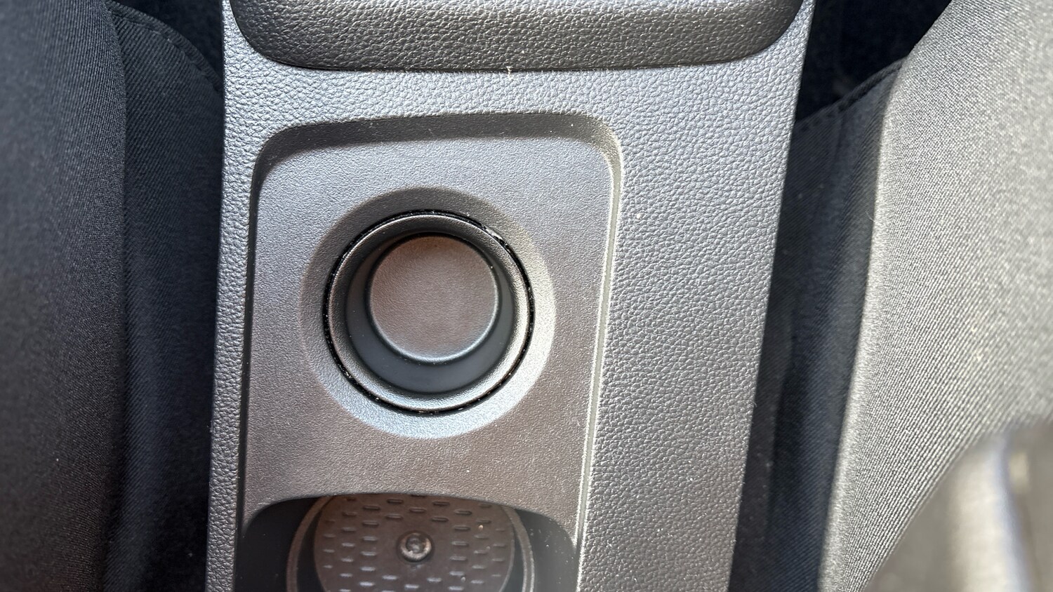 Used Dacia Duster 2023 for sale - 77606340: Photo 32