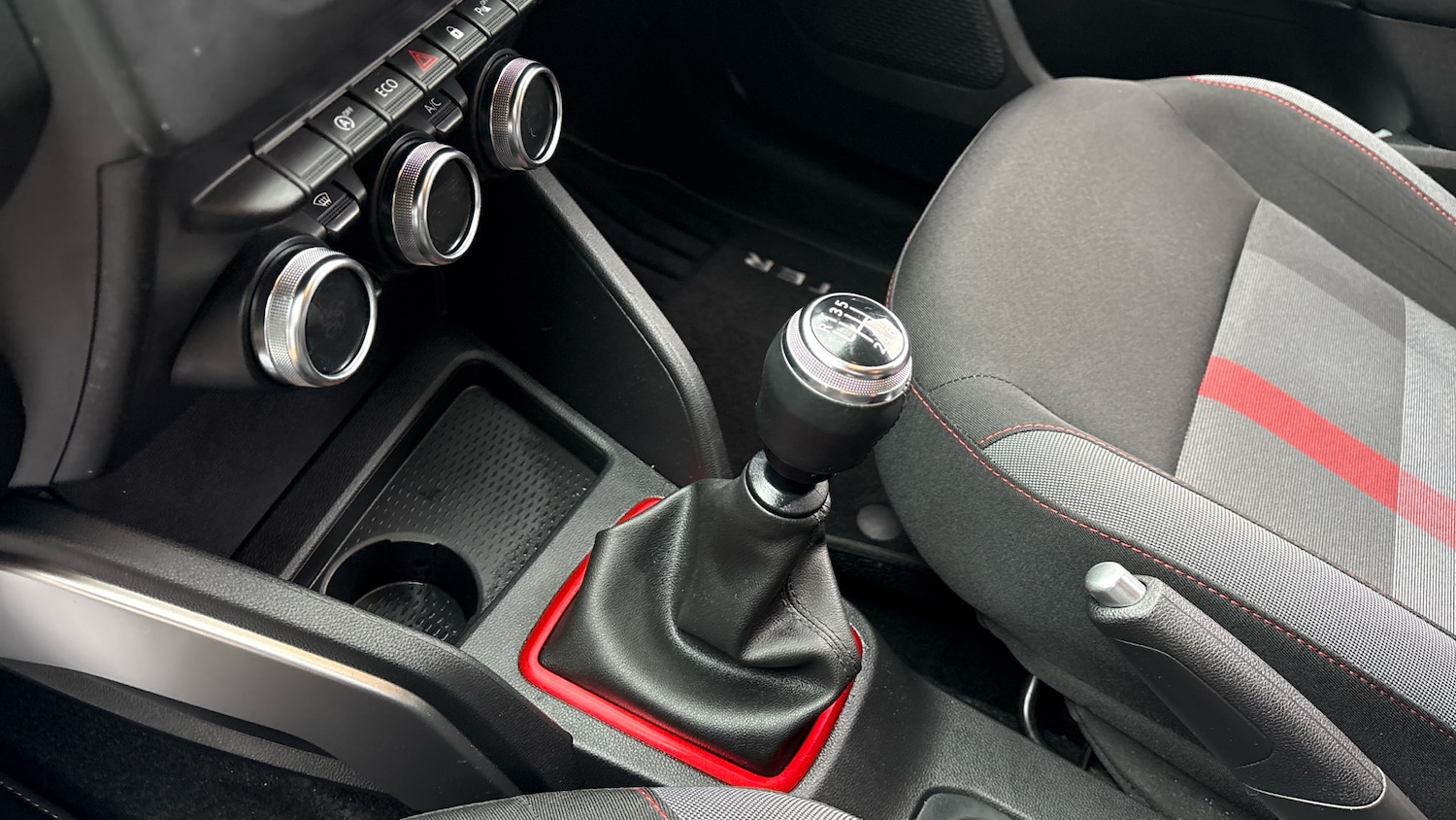 Used Dacia Duster 2020 for sale - 77420958: Photo 13