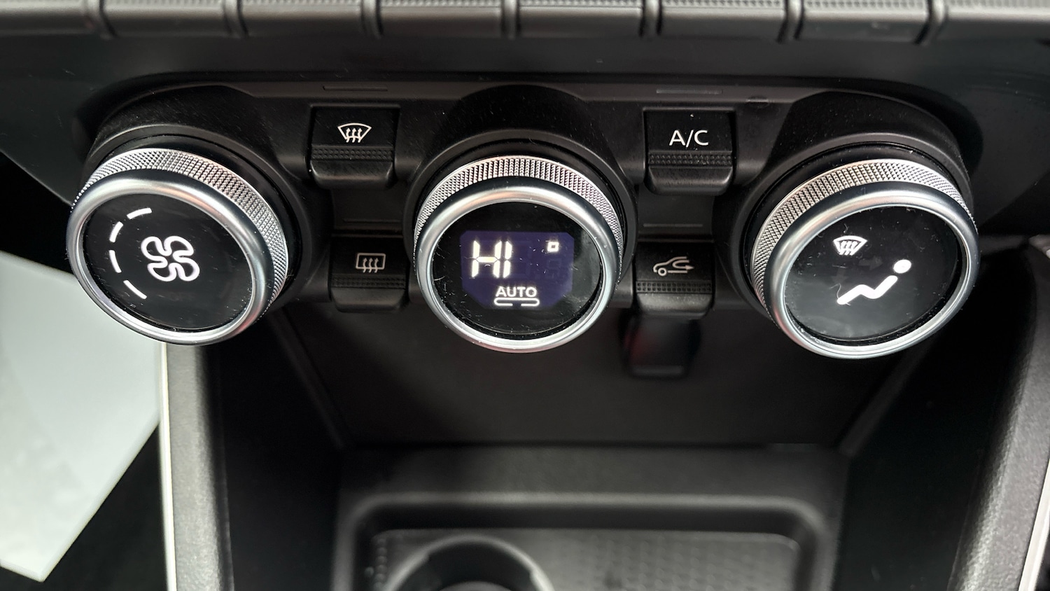 Used Dacia Duster 2020 for sale - 77420958: Photo 28