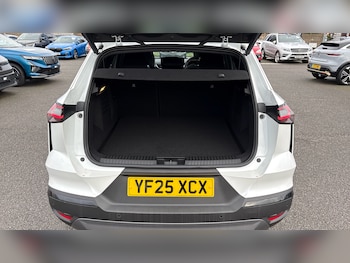 Used Renault Other 2025 for sale - 76650982: Photo