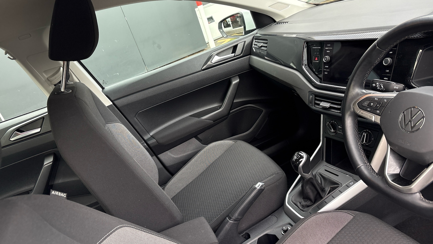 Used Volkswagen Polo 2022 for sale - 76894353: Photo 14