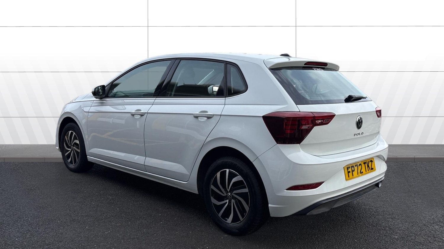 Used Volkswagen Polo 2022 for sale - 76894353: Photo 2