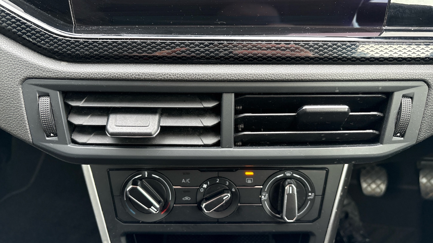 Used Volkswagen Polo 2022 for sale - 76894353: Photo 30