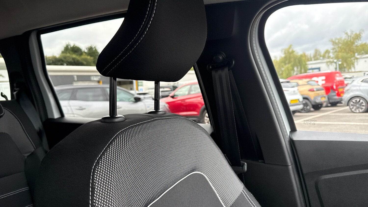 Used Dacia Jogger 2023 for sale - 76344558: Photo 34