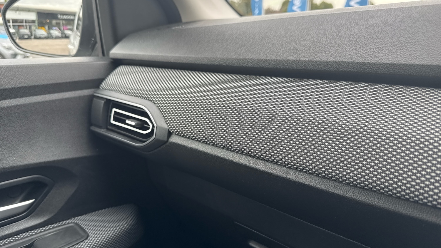 Used Dacia Jogger 2023 for sale - 76344558: Photo 36