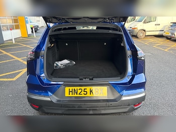 Used Renault Other 2025 for sale - 76946719: Photo