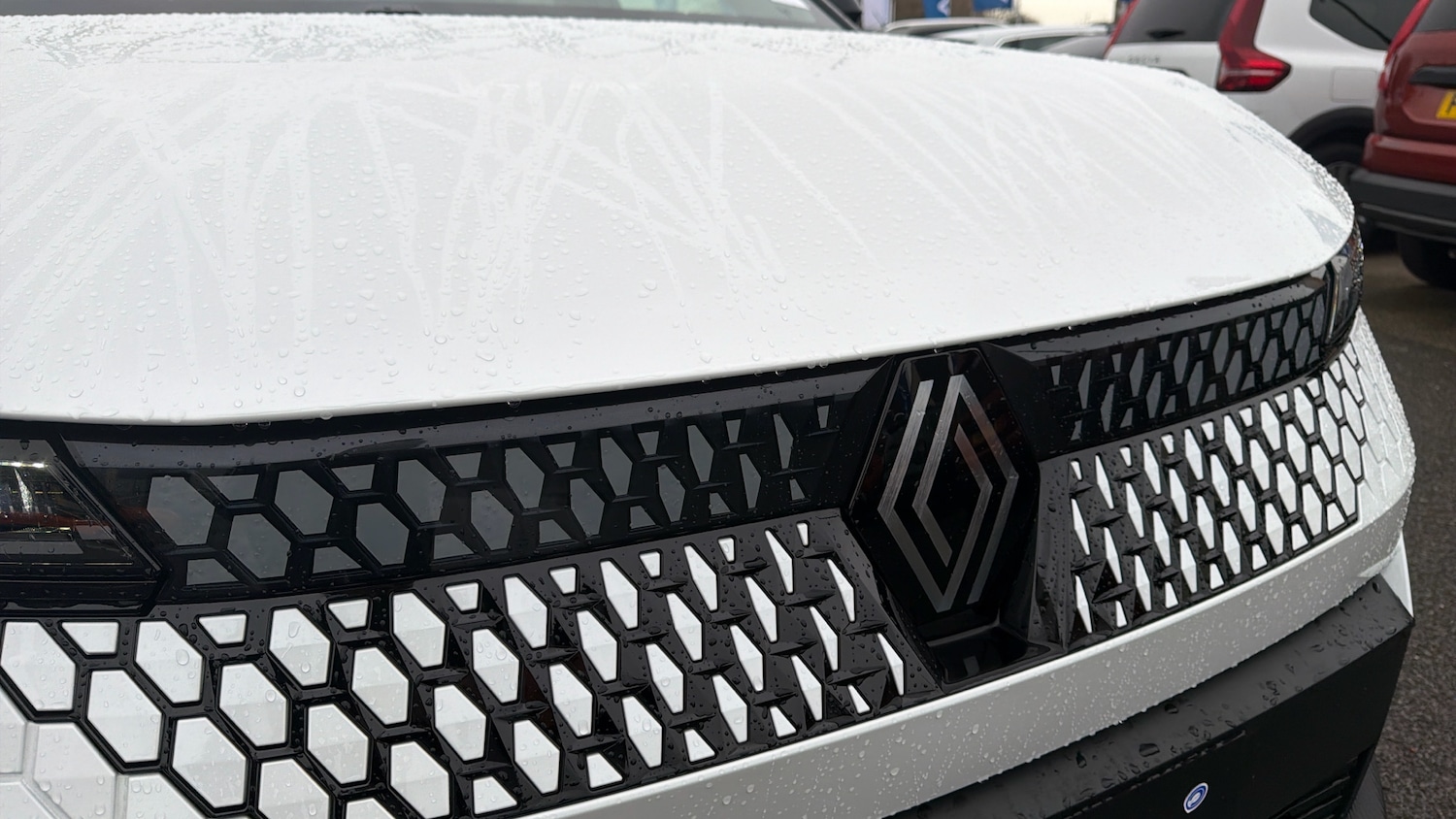 Used Renault Scenic E-Tech 2025 for sale - 76945795: Photo 8