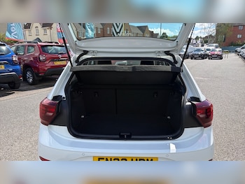 Used Volkswagen Polo 2023 for sale - 78837843: Photo