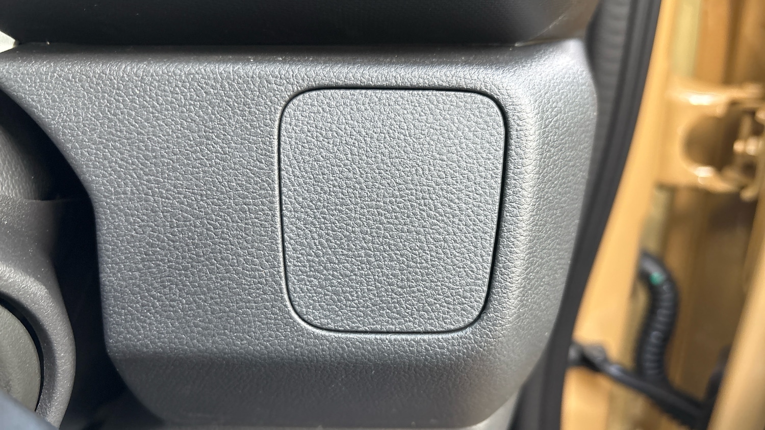 Used Dacia Spring 2025 for sale - 76265862: Photo 36