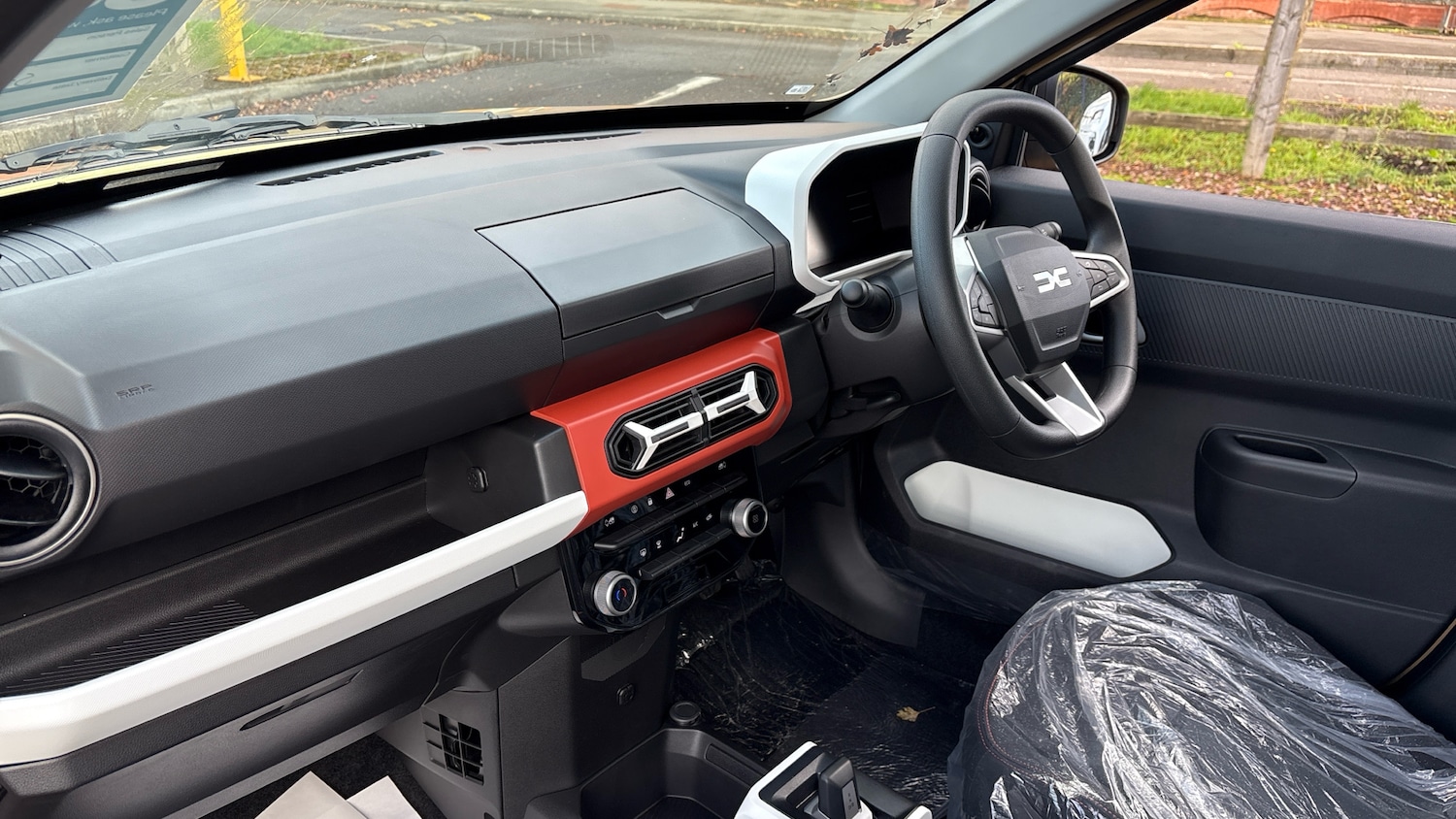 Used Dacia Spring 2025 for sale - 76265862: Photo 9