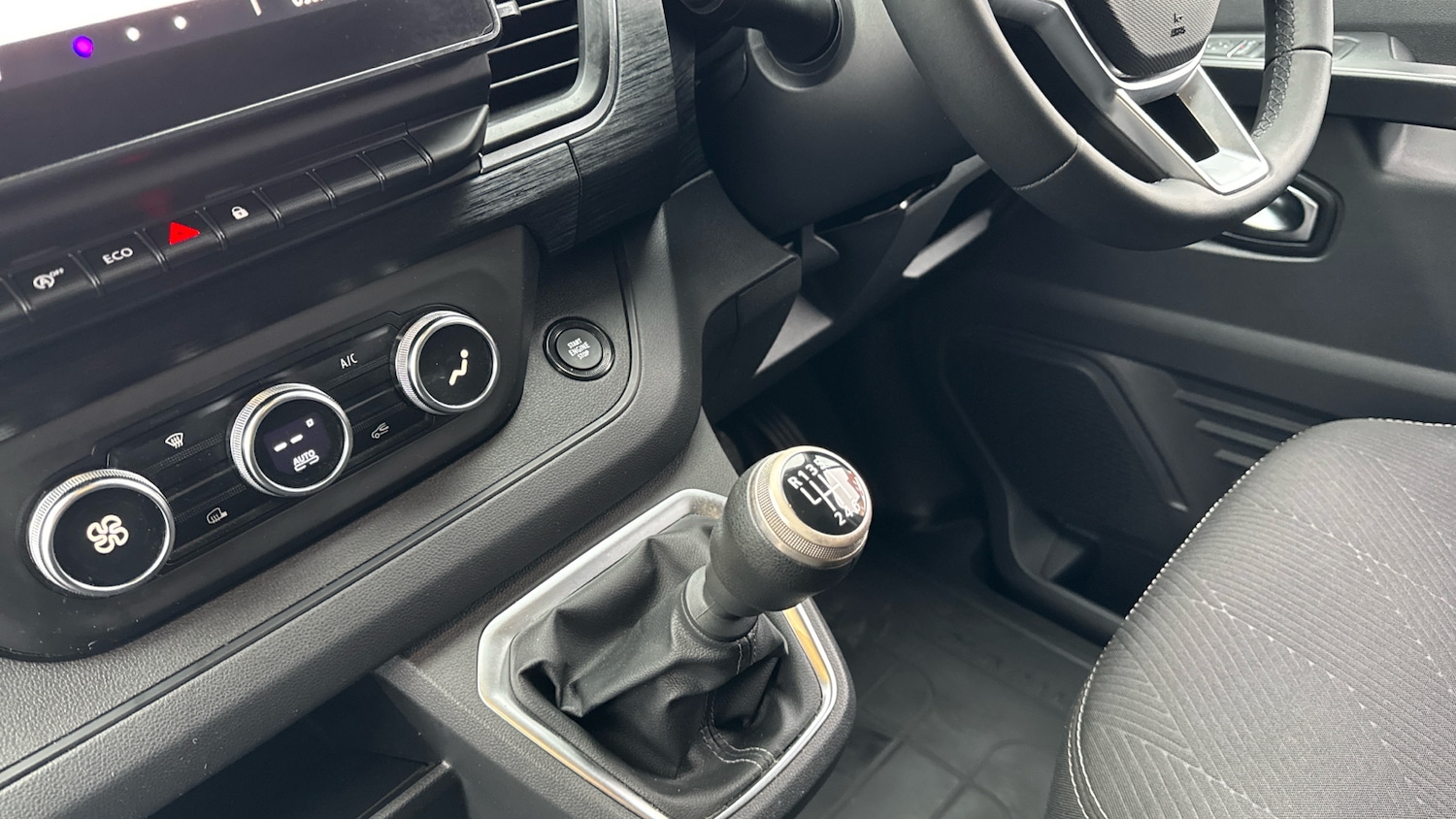 Used Renault Trafic 2024 for sale - 77077229: Photo 13