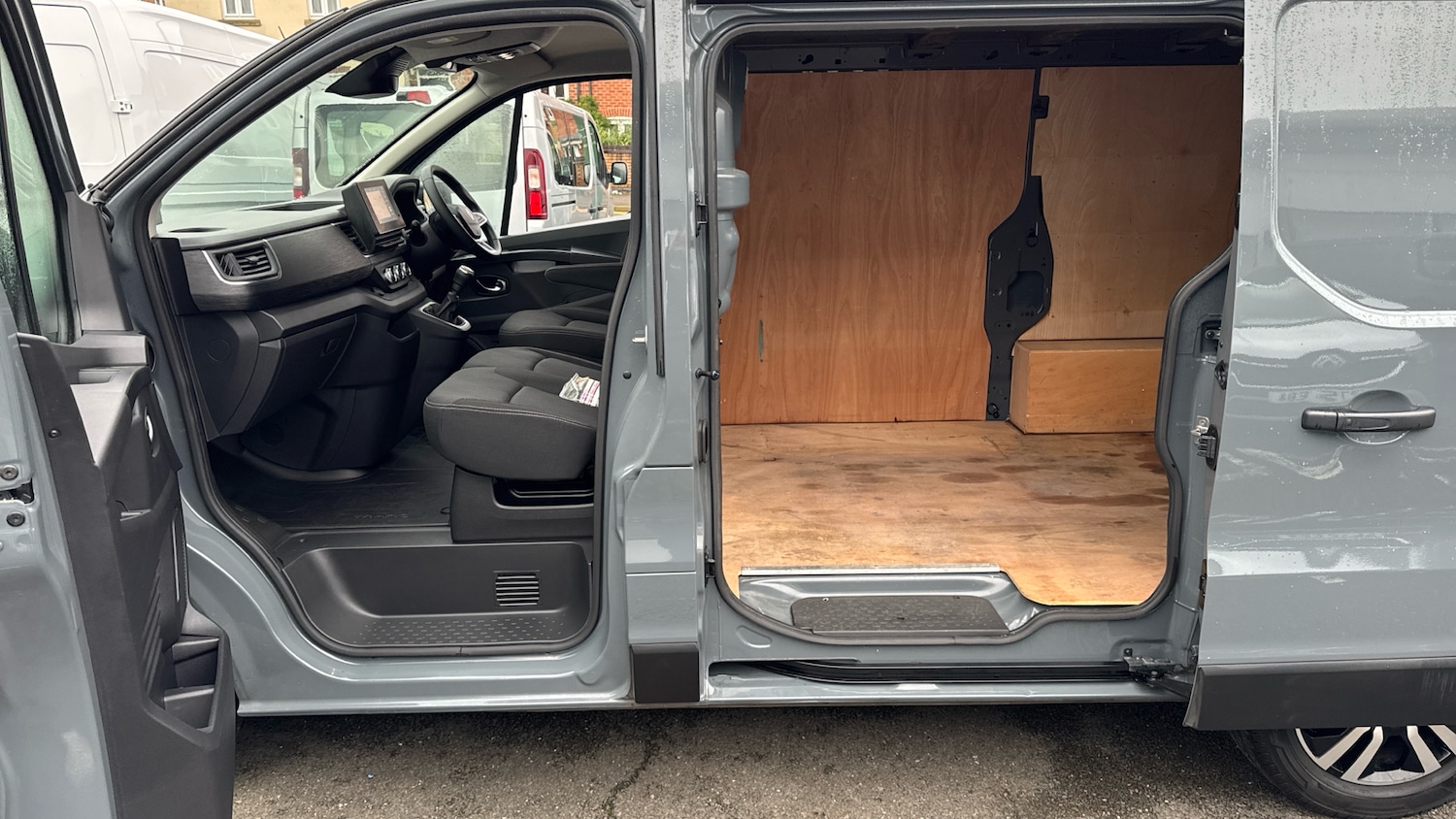 Used Renault Trafic 2024 for sale - 77077229: Photo 16