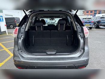 Used Nissan X-Trail 2016 for sale - 77735494: Photo