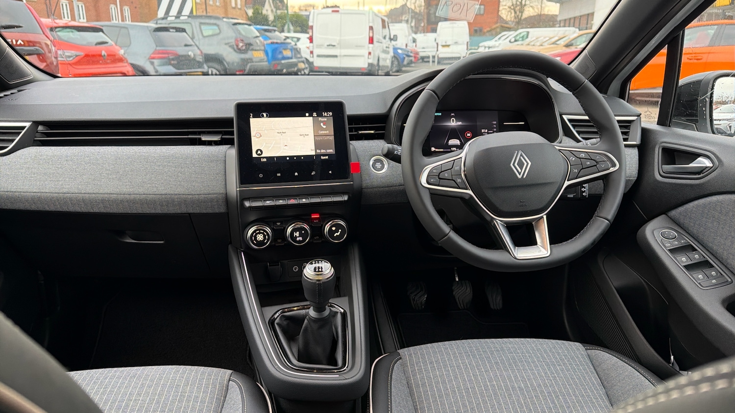 Used Renault Clio 2024 for sale - 77086446: Photo 10