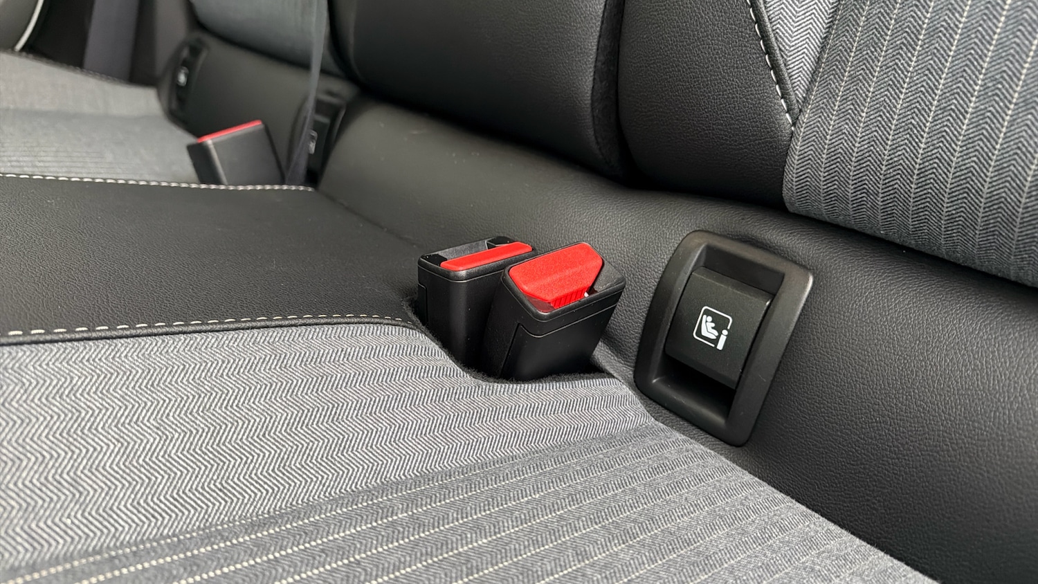 Used Renault Clio 2024 for sale - 77086446: Photo 17