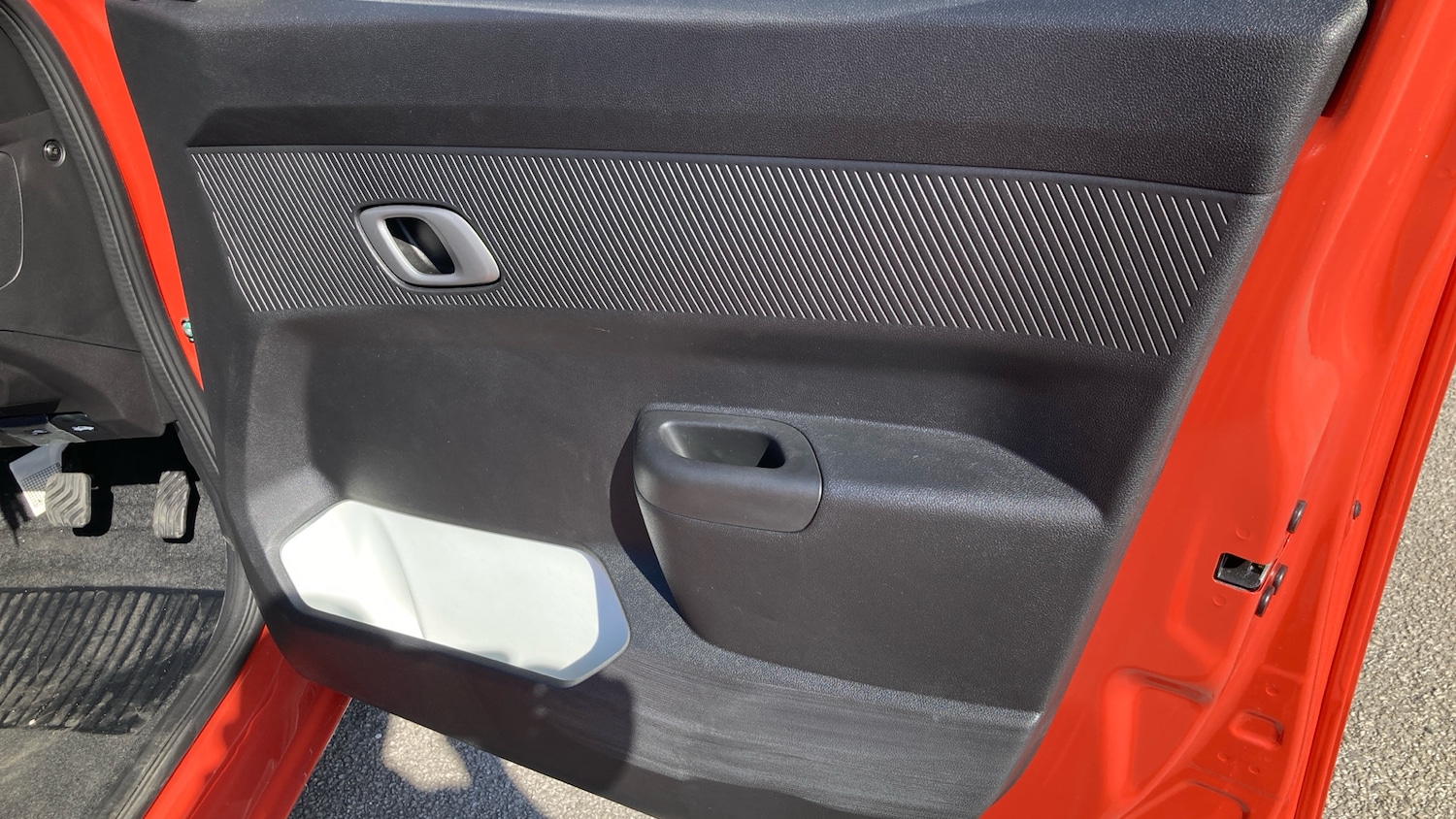 Used Dacia Spring 2026 for sale - 78180201: Photo 25