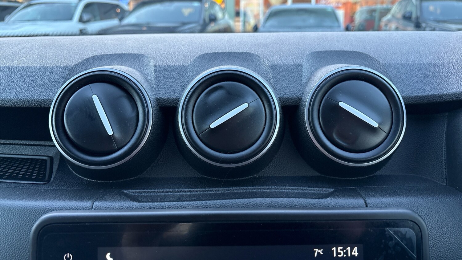 Used Dacia Duster 2023 for sale - 76882328: Photo 28