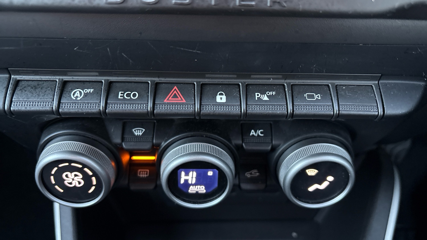 Used Dacia Duster 2023 for sale - 76882328: Photo 30