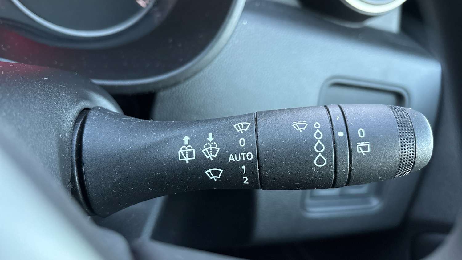 Used Dacia Duster 2023 for sale - 76882328: Photo 39