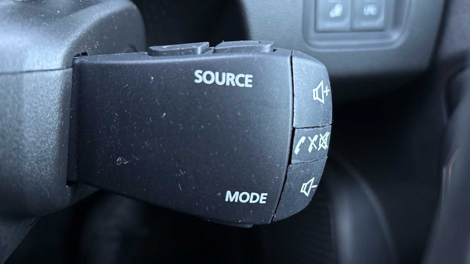 Used Dacia Duster 2023 for sale - 76882328: Photo 40