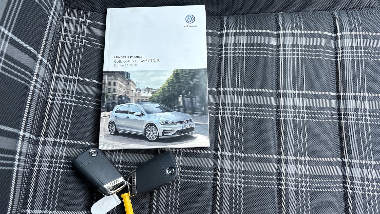 Used Volkswagen Golf 2019 for sale - 76796821: Photo 19