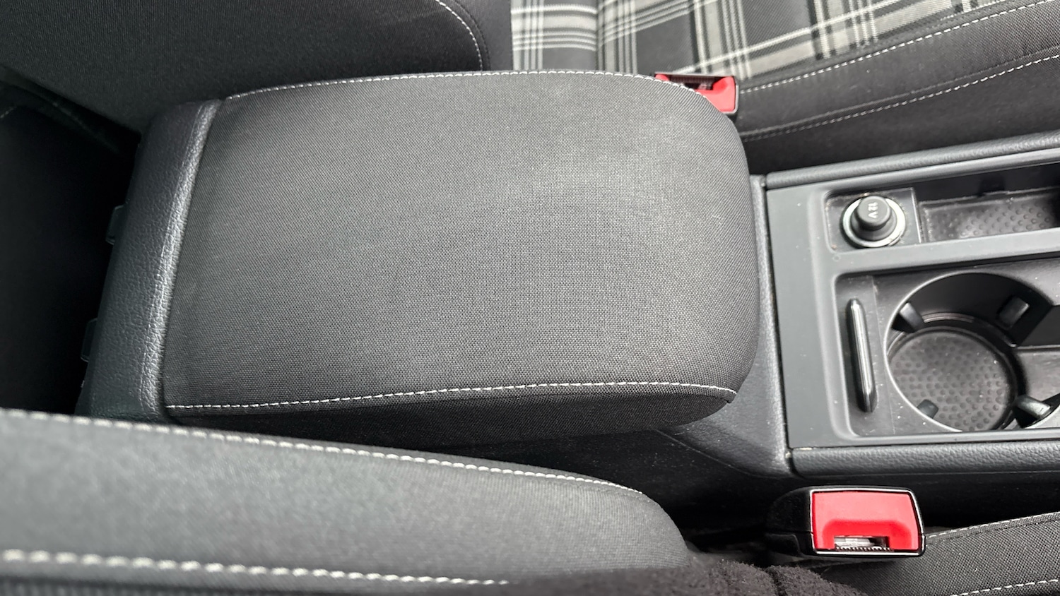 Used Volkswagen Golf 2019 for sale - 76796821: Photo 45