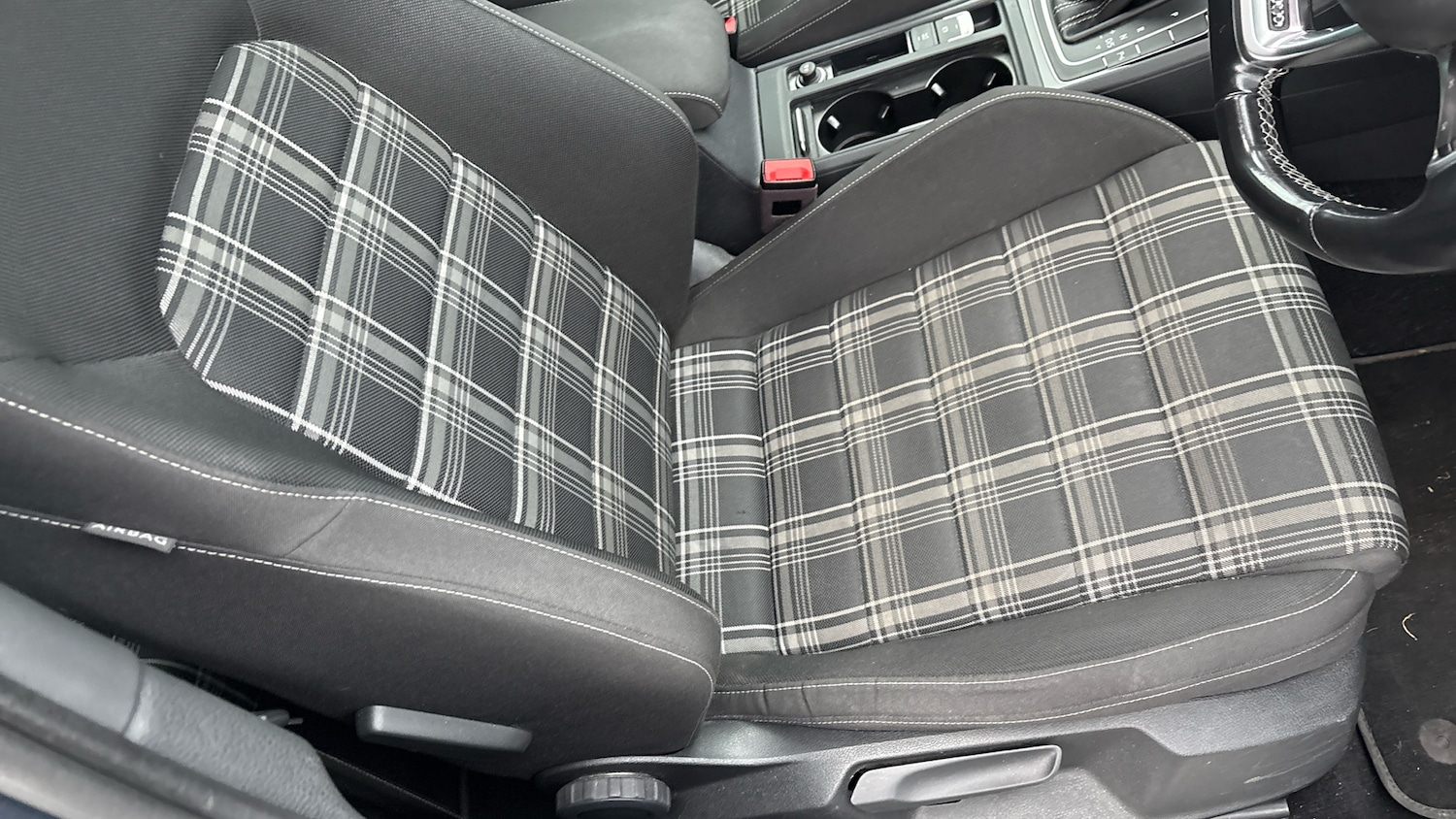 Used Volkswagen Golf 2019 for sale - 76796821: Photo 54