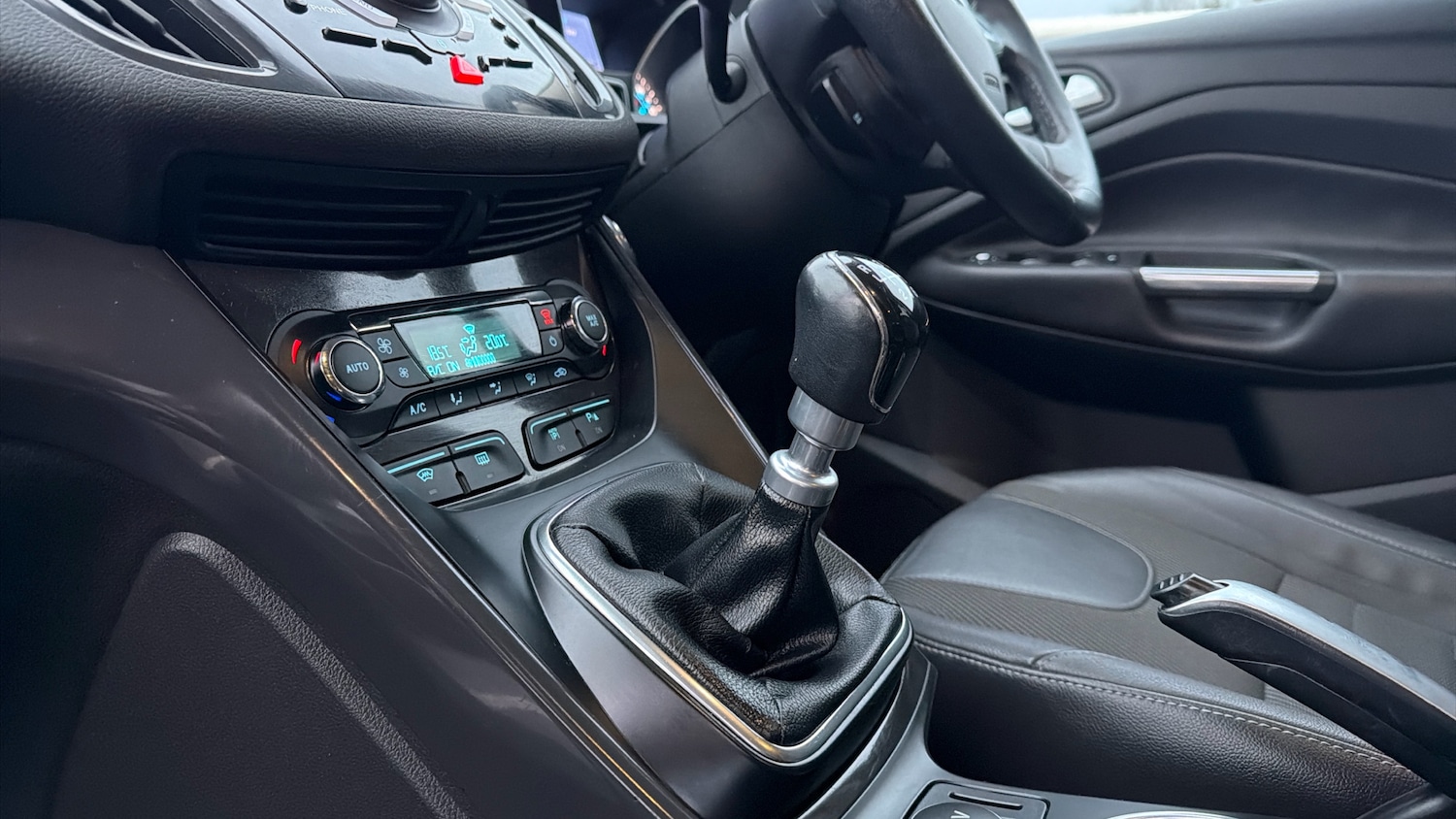 Used Ford Kuga 2013 for sale - 77026055: Photo 13