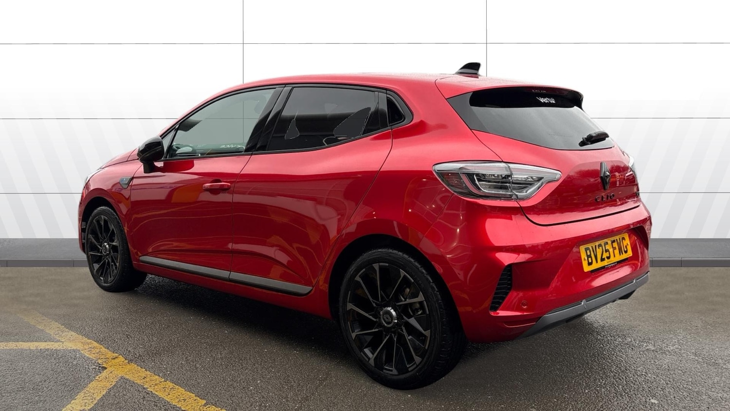 Used Renault Clio 2025 for sale - 77297039: Photo 2