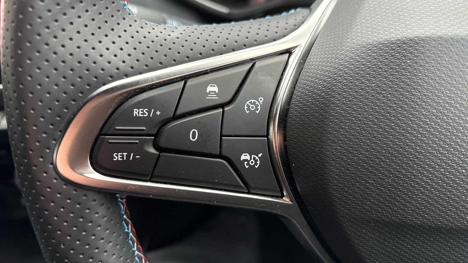 Used Renault Clio 2025 for sale - 77297039: Photo 23