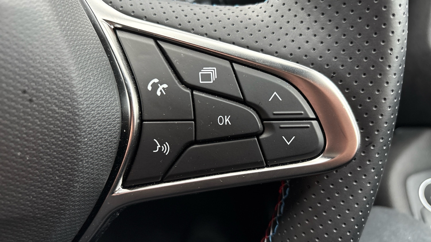 Used Renault Clio 2025 for sale - 77297039: Photo 24