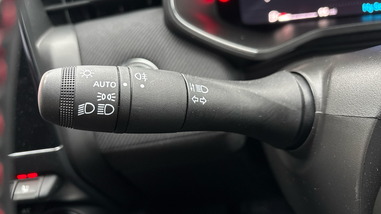 Used Renault Clio 2025 for sale - 77297039: Photo 36