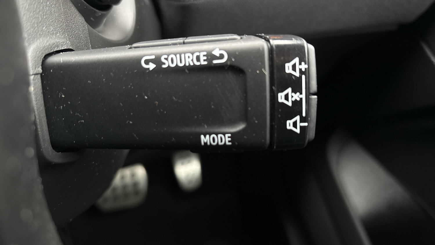 Used Renault Clio 2025 for sale - 77297039: Photo 40