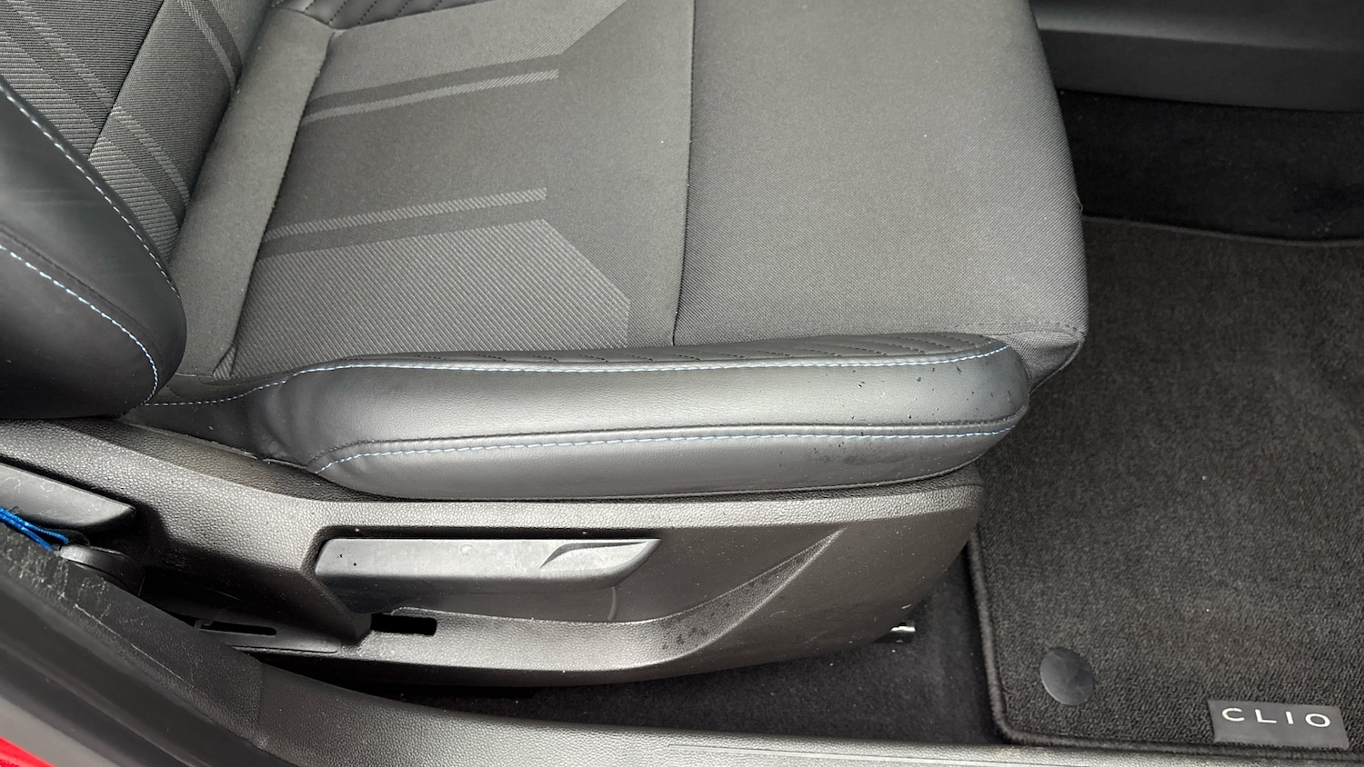 Used Renault Clio 2025 for sale - 77297039: Photo 45