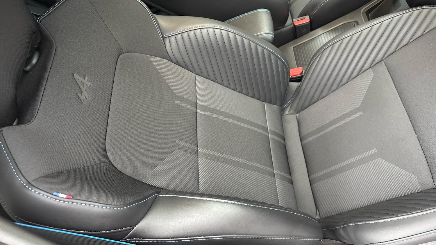 Used Renault Clio 2025 for sale - 77297039: Photo 46