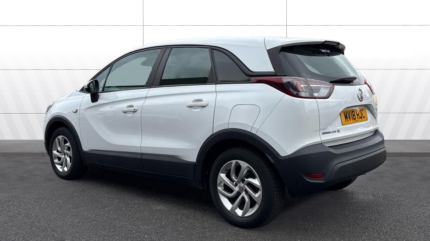 Used Vauxhall Crossland X 2018 for sale - 76855348: Photo 2